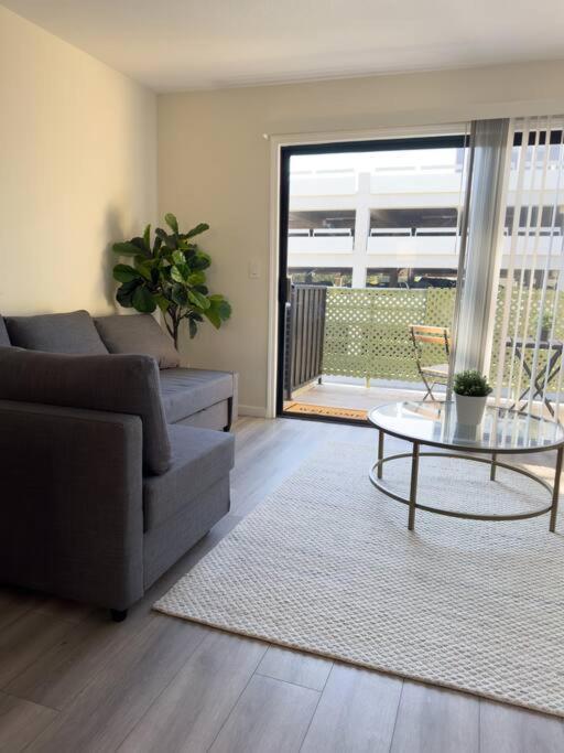 אנהיים Modern Retreat 1 Mi. From Disney מראה חיצוני תמונה